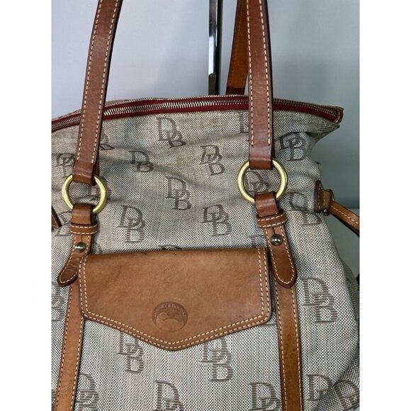 Dooney Bourke The Smith Bag Black Beige DB Logo Florentine Leather Large Tote - Picture 6 of 12